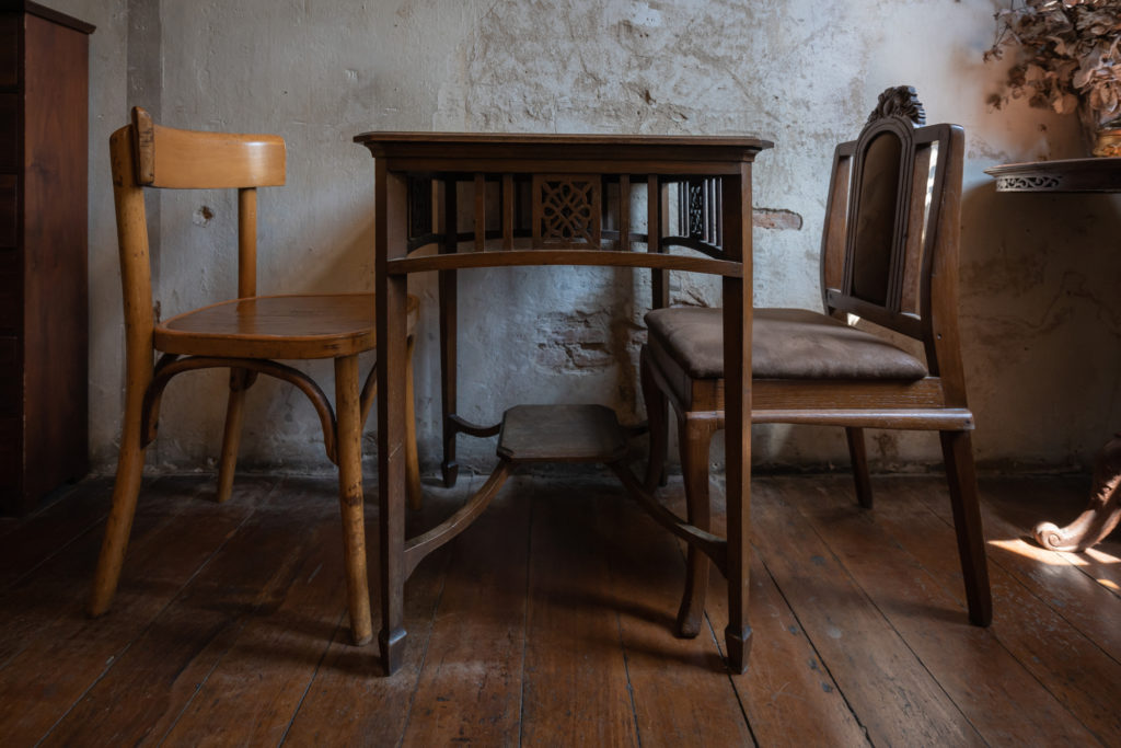 table et chaises pour déco vintage